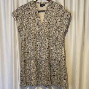 Gap Women’s White Floral Tiered Mini Dress - Sleeveless V-Neck Summer Shift NWOT